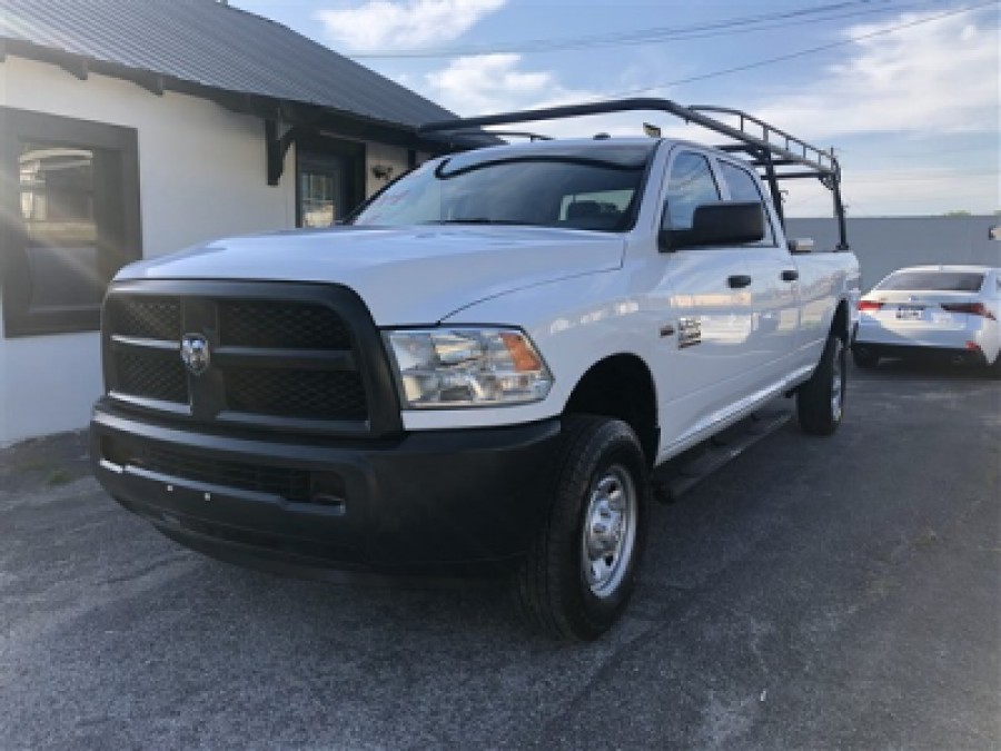 2016 RAM 2500 Tradesman 4X4 Crew Cab LWB's photo
